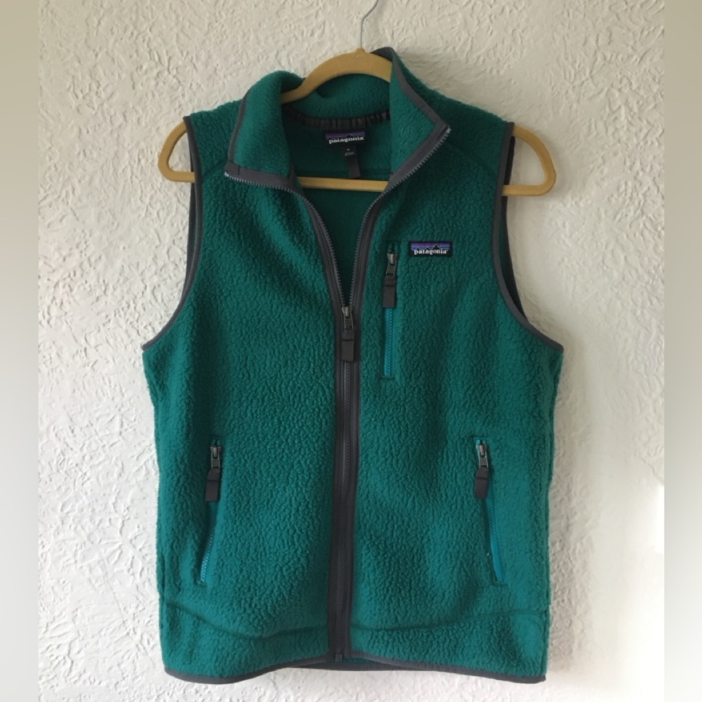 Patagonia deep green fleece vest S